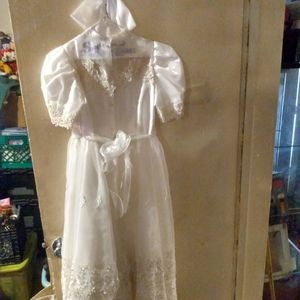 Wedding Dress size 8 made in usa